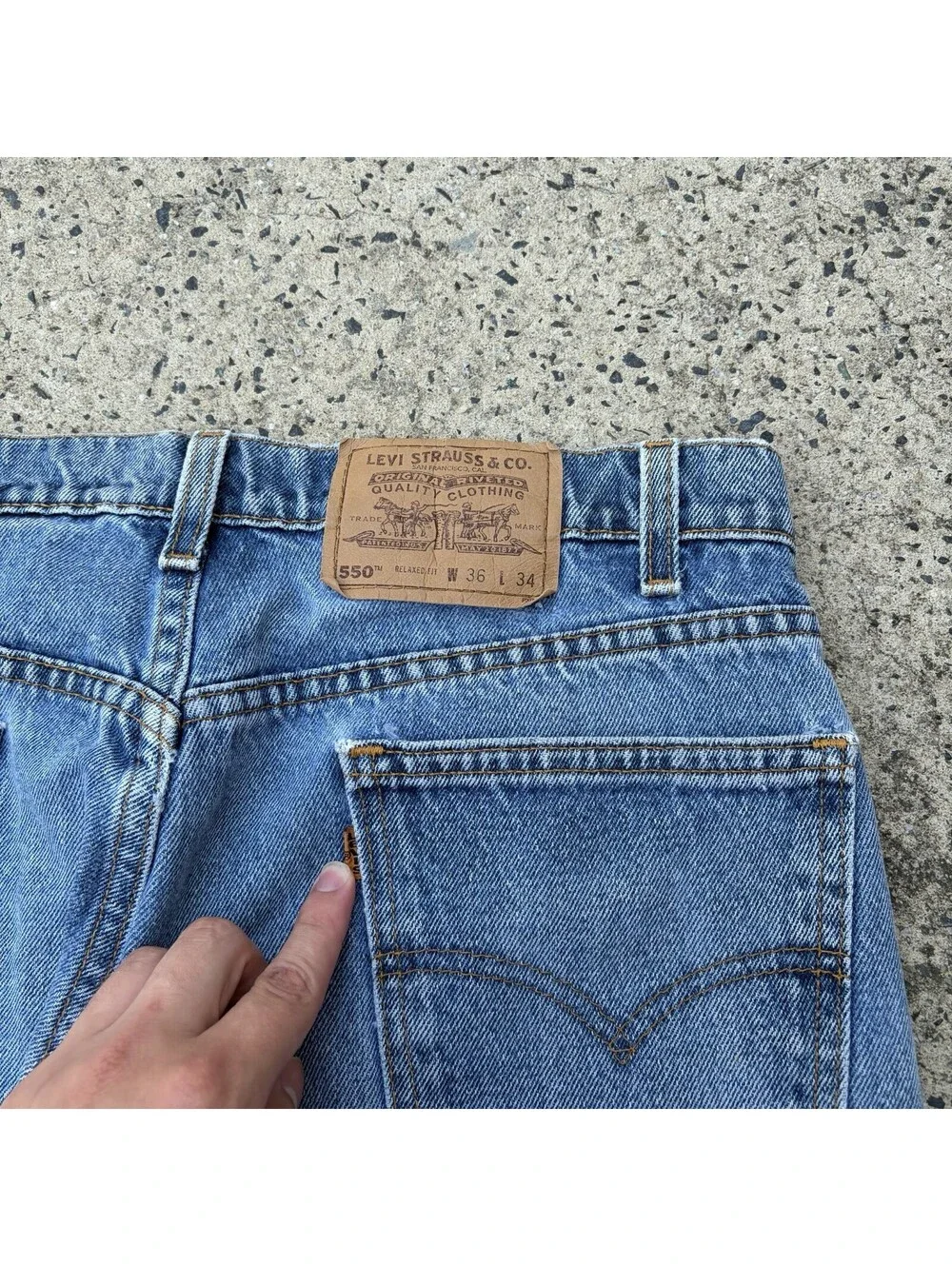 Vintage Levis 550 Orange Tab Jeans Men 36x34 USA 1996 Denim Grunge Faded 90s